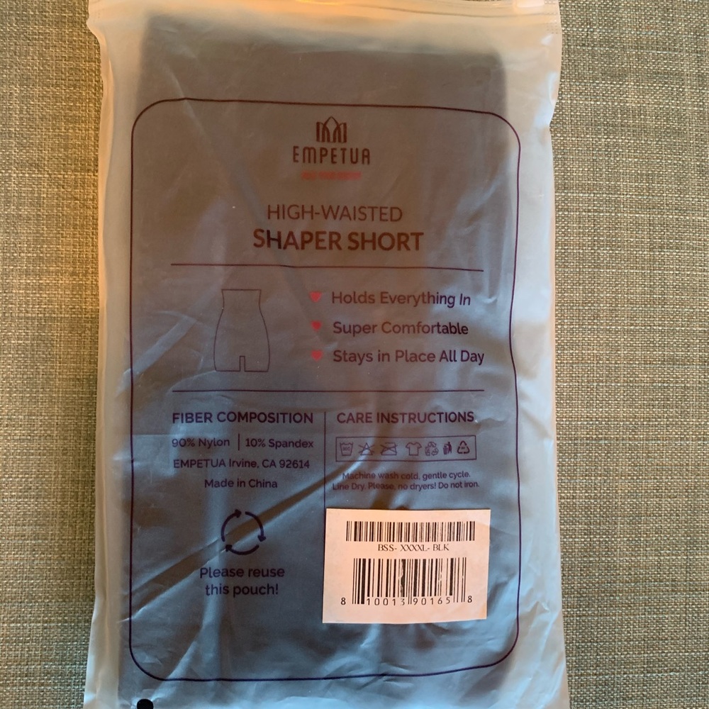 High-waisted short shaper